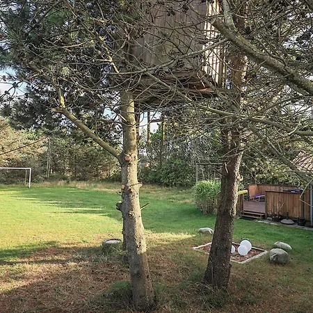 6 Person In Holiday home *